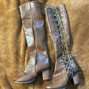 Olivia miller. 7. Brown. faux leather. 3" heel. Tall boot.